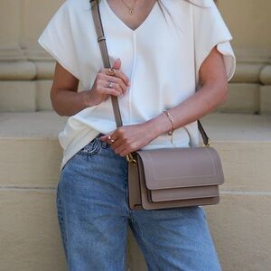 Aallyn Ingrid Crossbody Shoulder Bag in Biscotti
